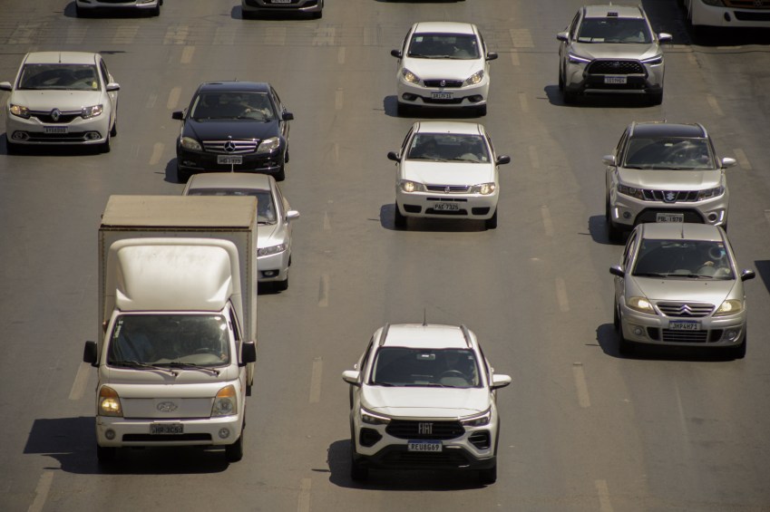 Projeto de lei prevê exame psicológico obrigatório para renovar CNH