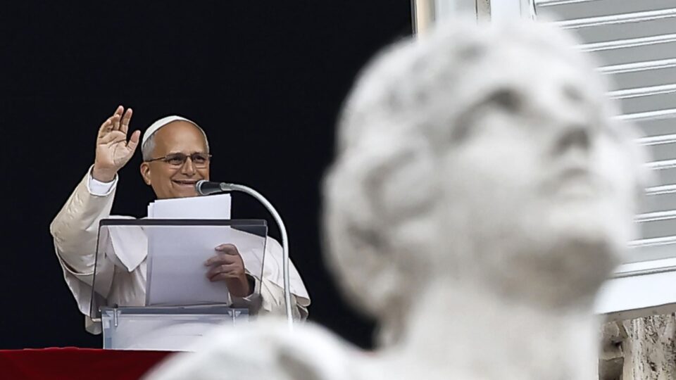 Como anda a saúde do papa Leão XIV após a cirurgia para tratar câncer de pulmão
